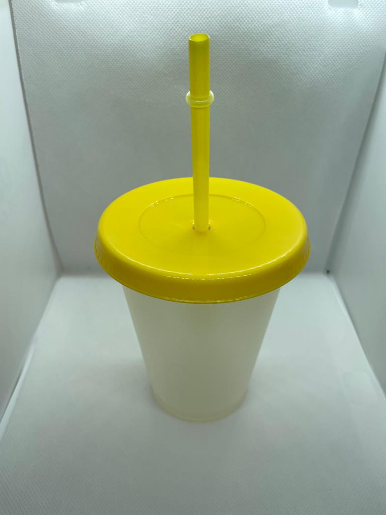Gobelet avec couvercle et paille jaune 475ml - Transparent - Princess Nugget crafts